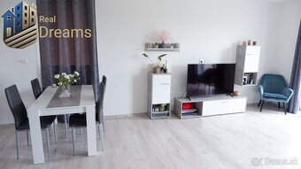 Ponúkame na predaj 3 izbový radový dom v obci Rastislavice.