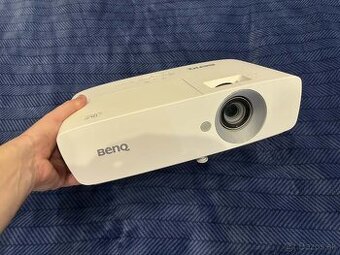 BENQ W1090