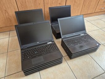 ▼ 15 × Dell Latitude 5580 – 15,6" / i5-6300U ▼