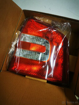 zadne svetlo PRAVÉ Škoda Octavia II KOMBI