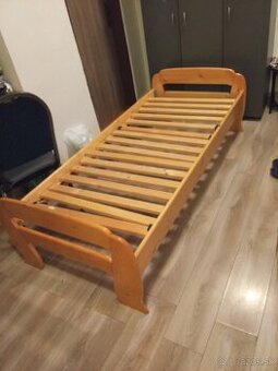 Predám za symbolickú cenu posteľ