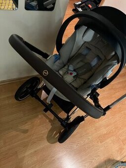 Vajicko cybex Aton5 + isofix