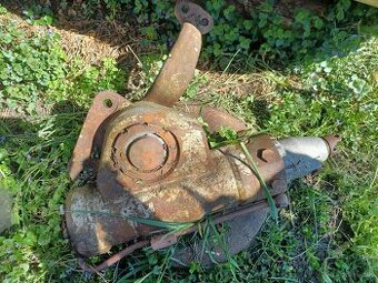 Zetor 8011 servo