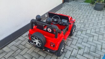 Predam jeep 4x4 elektricke auticko
