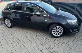 Astra J 1,4 TURBO 103 kW benzin 12/2013