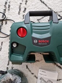 Vysokotlakový čistič  BOSCH EasyAquatak 120