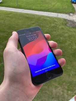 Iphone SE 2020 64GB 80% kapacita
