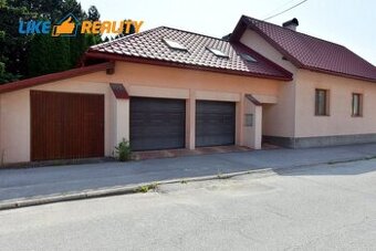Zariadený 4-izbový Rodinný Dom s dvojgarážou vo Vrútkach