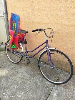 Bicykel s detskou sedačkou