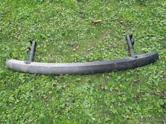Výstuha zadného nárazníka na Volkswagen Passat B5