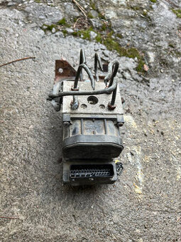 Volvo V40/S40 1996-2004 ABS pumpa 0273004224