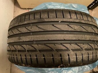 Bridgestone Potenza 255 / 35 / 19 - 96Y