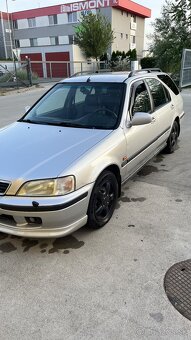 Honda civic 1,8 vti