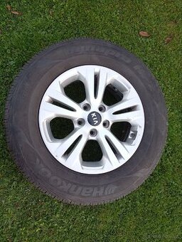 Kia Sportage R16