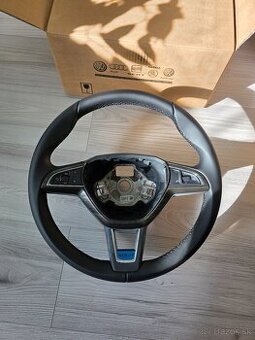 Nový kožený volant Škoda Scout - 1