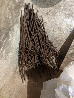 Predám tyče na zábradlie.