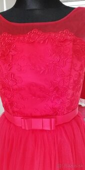 NOVE Krátke šaty veľ. 34-36