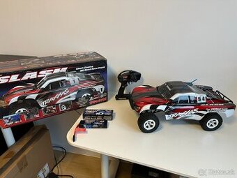 Traxxas Slash 1:10 RTR 2WD