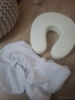 Podhlavník + 2k biele obliečky