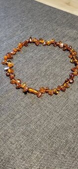 Jantarovy náhrdelník