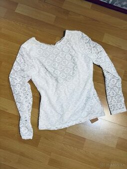 Krajkovana bluzka S