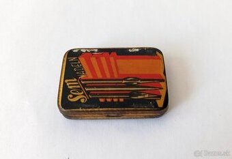 Stará plechová krabička s náhradními gramojehlami, 20. léta