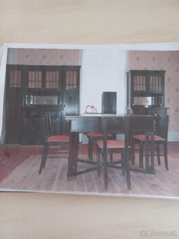 100-ročný drevený nábytok