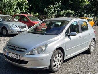 Peugeot 307 1.6i 80kW klimatizace 139tkm nové ČR 2004