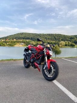 DUCATI Streetfighter 848