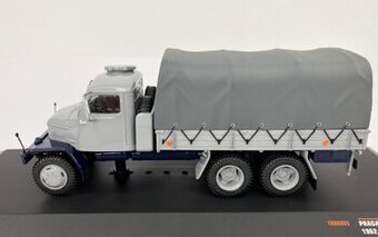 Praga V3S 1:43 IXO