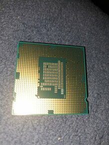 Intel i3 3220 , 3,3 GHz