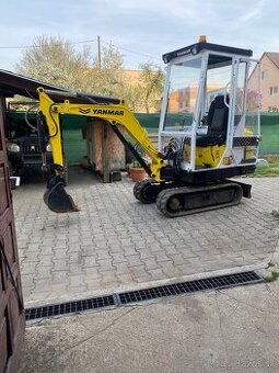 Yanmar B12 - 1