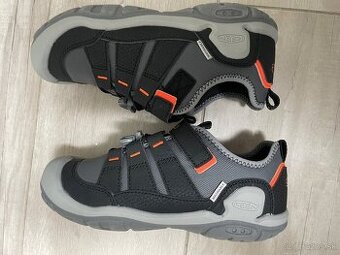 Keen 35