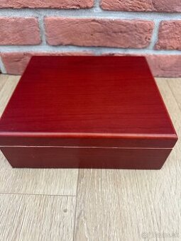 Humidor