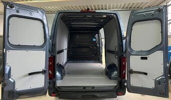 vnútorné obloženia náklad.priestoru L 3 H 2 RENAULT MASTER