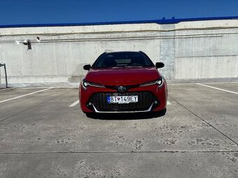 Predám Toyota Corolla TS GR Sport 2,0 Hybrid eCVT