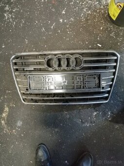 Maska Audi A6