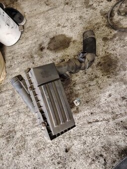 Seat Altea 1.9tdi 77kw filter box, váha vzduchu