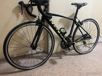 Juniorsky cestny bicykel