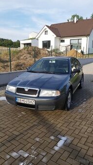Škoda Octavia 1 Tour 1,6 benzín 75 kw
