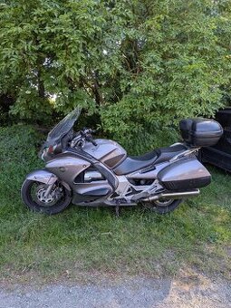 Honda st 1300 pan european