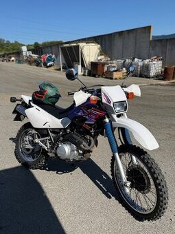 Yamaha xt600e