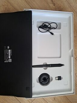 Predám grafický tablet Huion Inspiroy Q11K V2