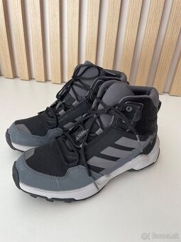 Adidas Terrex 38