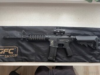 Airsoftová replika Delta Armory AR-15 + výstroj