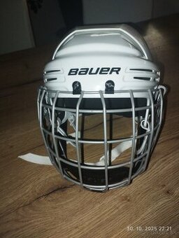 Detská hokejová prilba bauer