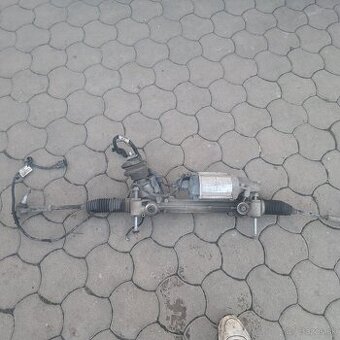 Predam   servo na    opel asztra J