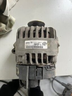 Alternator Denso 46542889