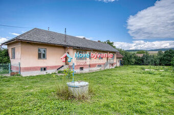 Vidiecky dom s potenciálom a veľkorysým pozemkom v obci Rožk - 1