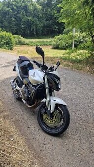 Honda hornet cb600f..rv 2011..3600eur+dohoda  Snina